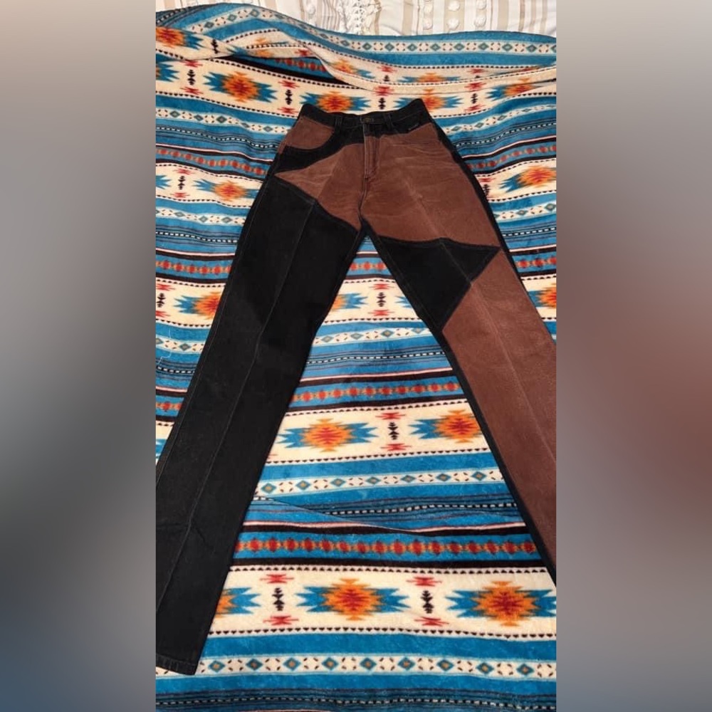 SPECIAL EDITION VINTAGE ROCKY MOUNTAIN JEANS. 3/26 36in inseam!